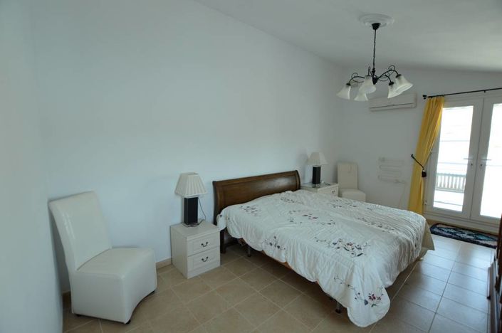 Image No.21-3 Bed Village House for sale