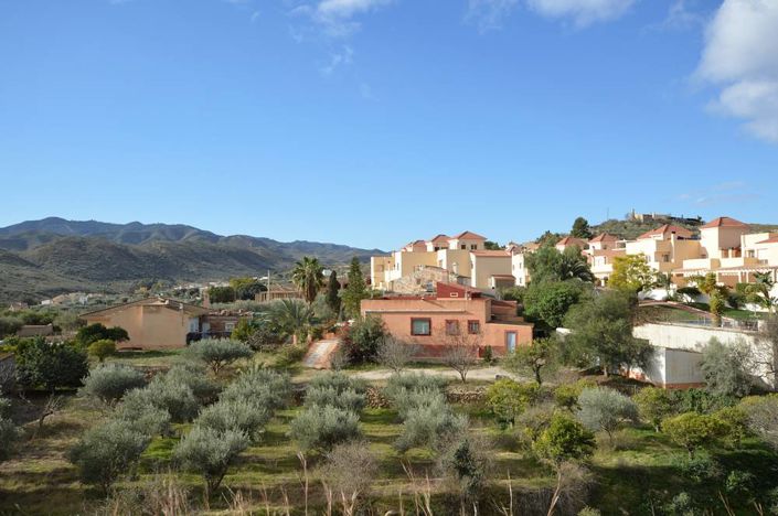 Image No.1-3 Bed Country House for sale