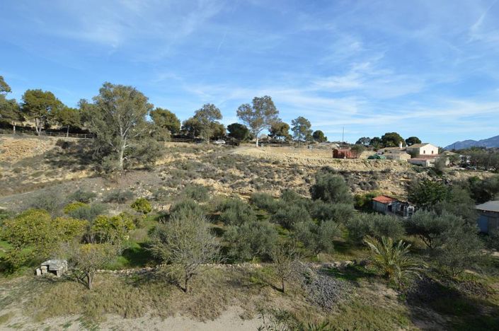 Image No.14-3 Bed Country House for sale