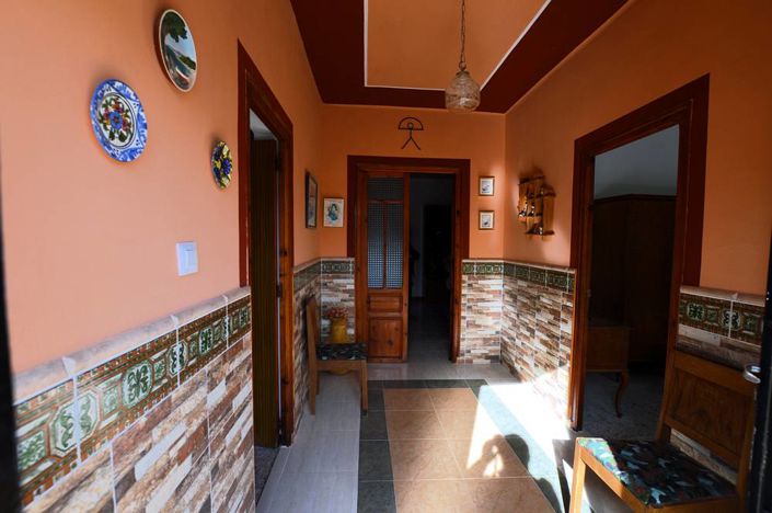 Image No.15-3 Bed Country House for sale