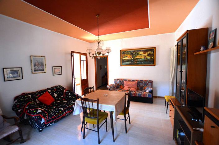 Image No.17-3 Bed Country House for sale