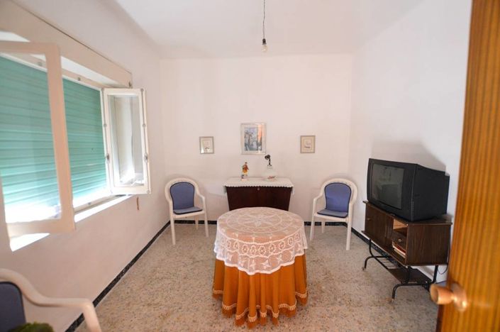 Image No.21-3 Bed Country House for sale