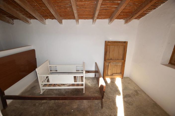 Image No.25-3 Bed Country House for sale