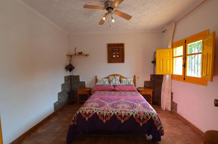 Image No.20-3 Bed Village House for sale