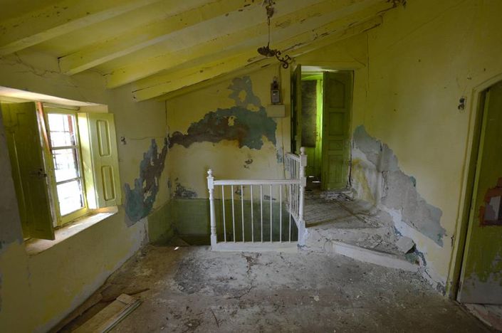 Image No.10-3 Bed Townhouse for sale