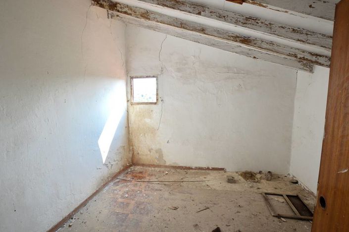 Image No.12-3 Bed Townhouse for sale