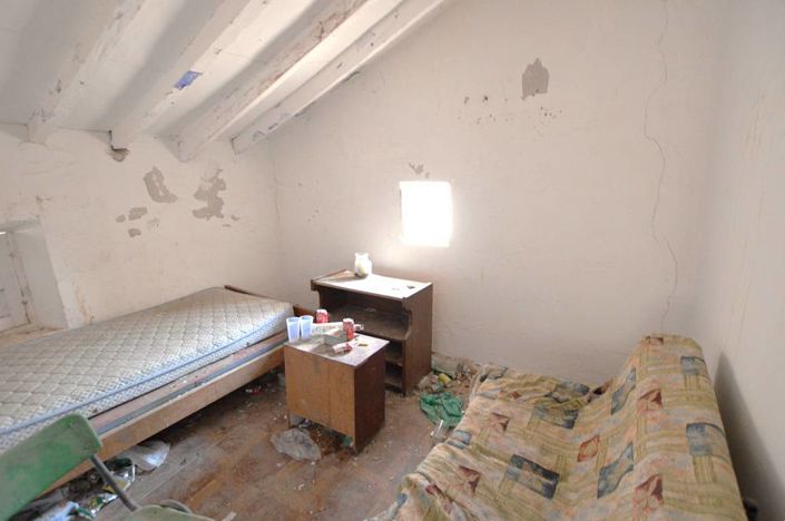 Image No.13-3 Bed Townhouse for sale