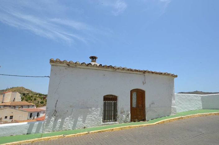 Image No.2-3 Bed Townhouse for sale