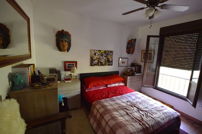 Image No.14-2 Bed Townhouse for sale