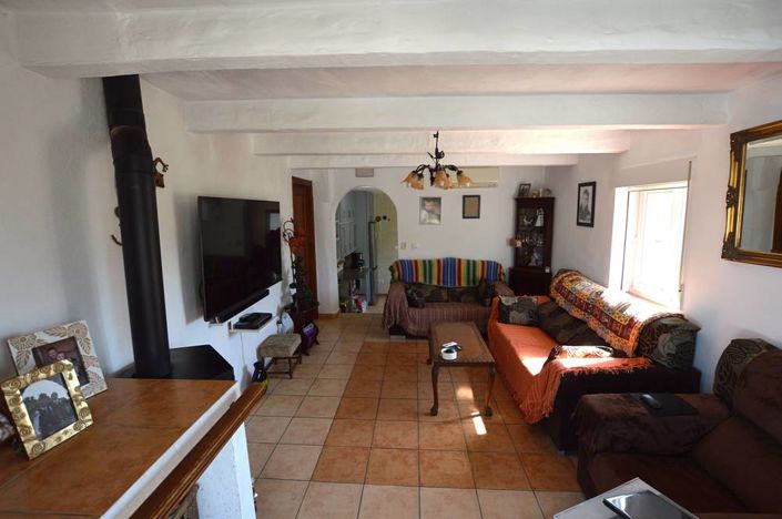 Image No.12-4 Bed Country House for sale