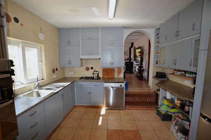 Image No.15-4 Bed Country House for sale