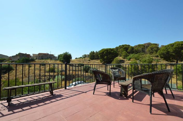 Image No.8-4 Bed Country House for sale