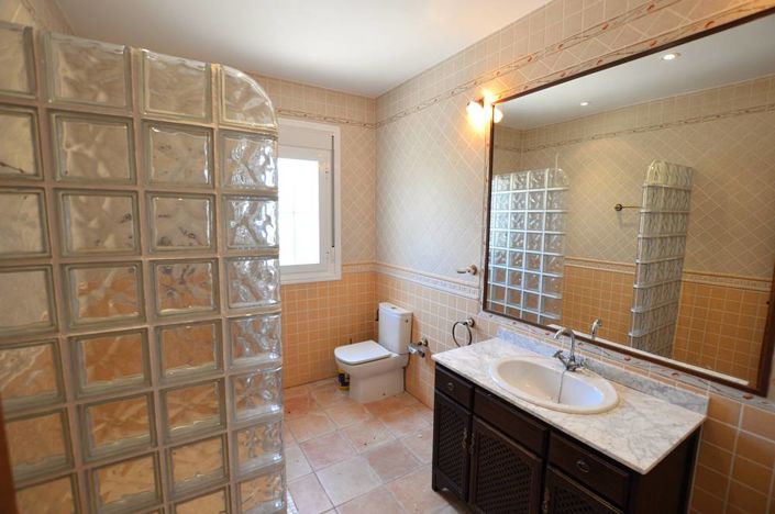 Image No.21-3 Bed Villa for sale