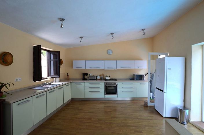 Image No.16-3 Bed Townhouse for sale