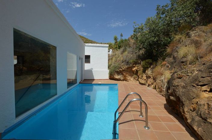 Image No.4-3 Bed Townhouse for sale