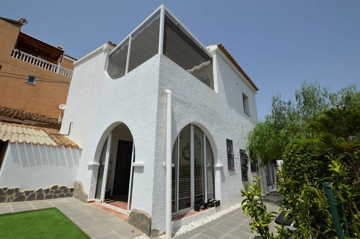 Image No.11-3 Bed Village House for sale