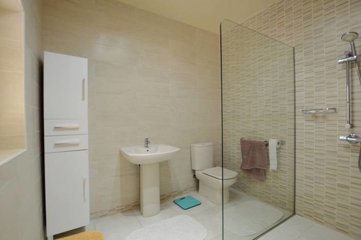 Image No.23-4 Bed Villa for sale