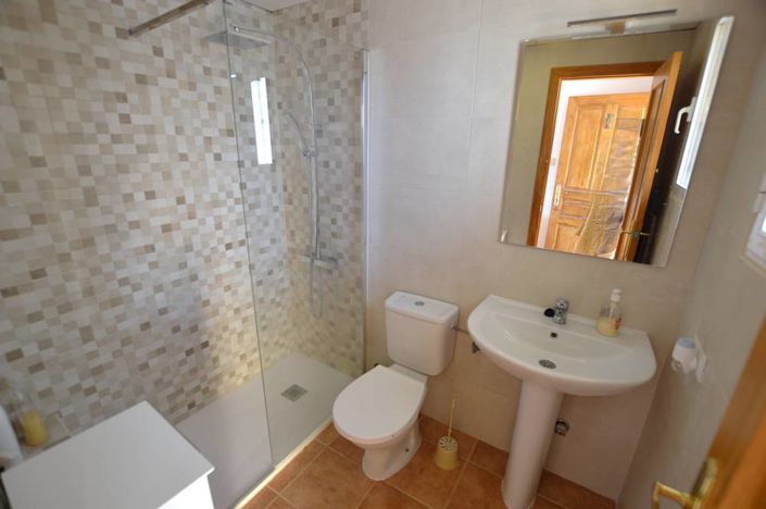 Image No.18-1 Bed Apartment for sale