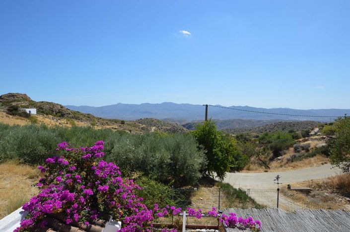 Image No.11-2 Bed Country House for sale