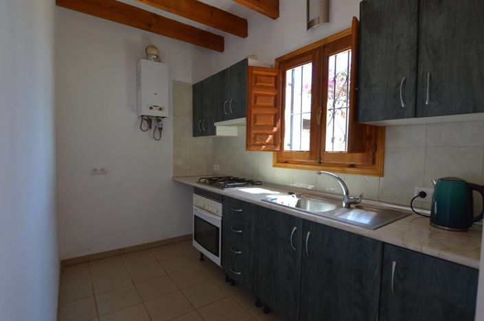 Image No.20-2 Bed Country House for sale