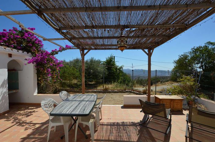 Image No.6-2 Bed Country House for sale