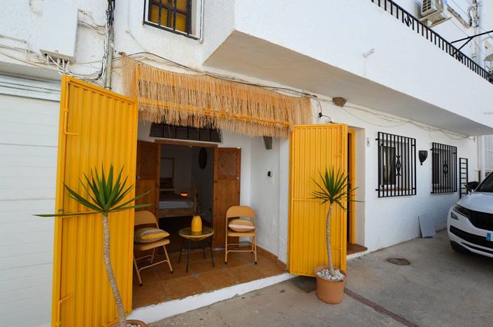 Image No.1-2 Bed Apartment for sale