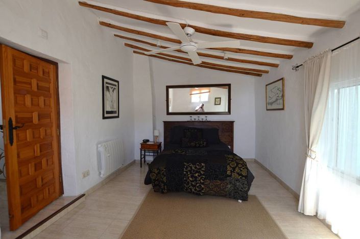 Image No.19-5 Bed Village House for sale