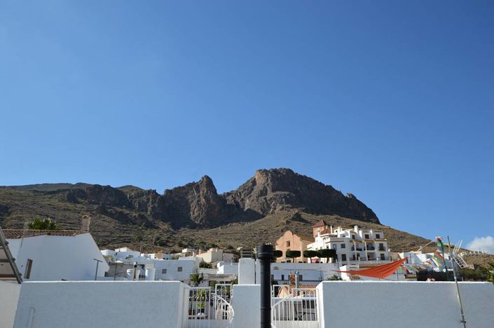 Image No.11-3 Bed Townhouse for sale