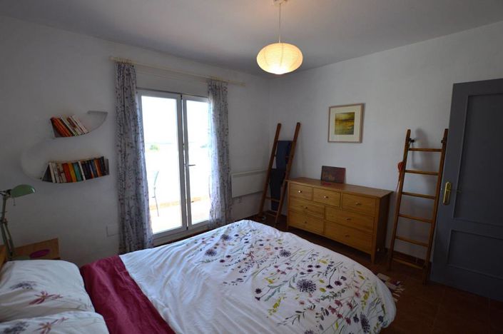 Image No.20-3 Bed Townhouse for sale