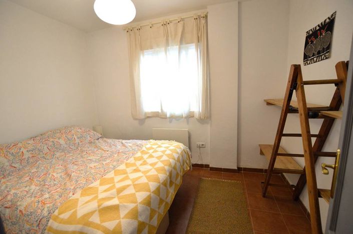 Image No.21-3 Bed Townhouse for sale