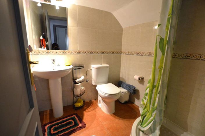 Image No.25-3 Bed Townhouse for sale