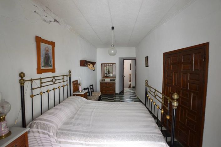 Image No.17-5 Bed Village House for sale