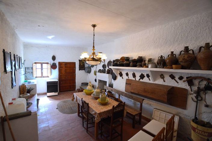 Image No.25-5 Bed Village House for sale