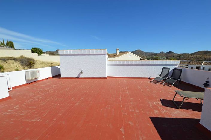 Image No.11-3 Bed Villa for sale