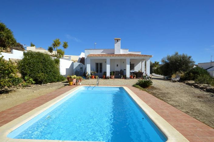 Image No.3-3 Bed Villa for sale