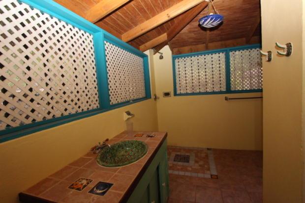 Image No.8-2 Bed Property for sale