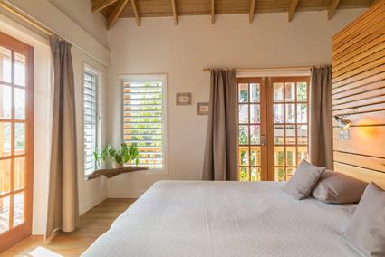 Image No.10-4 Bed Villa / Detached for sale