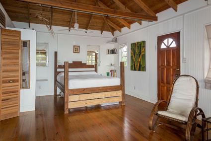 Image No.23-4 Bed Villa / Detached for sale