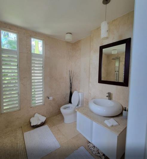 Image No.17-3 Bed Villa / Detached for sale