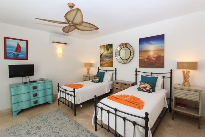 Image No.18-3 Bed Villa / Detached for sale