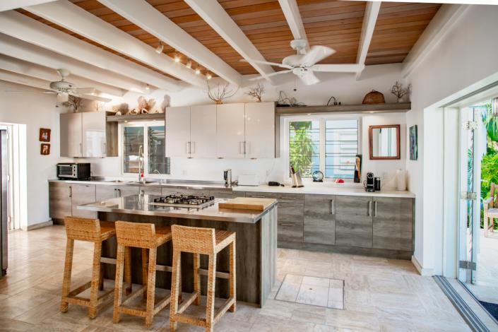 Image No.14-5 Bed Villa for sale