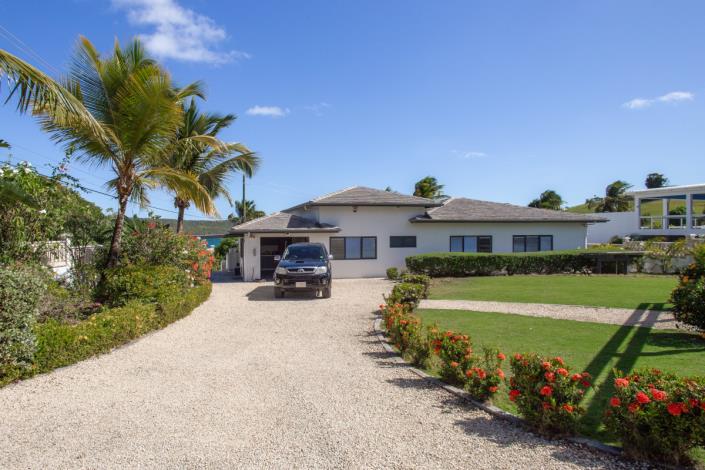 Image No.37-6 Bed Villa / Detached for sale