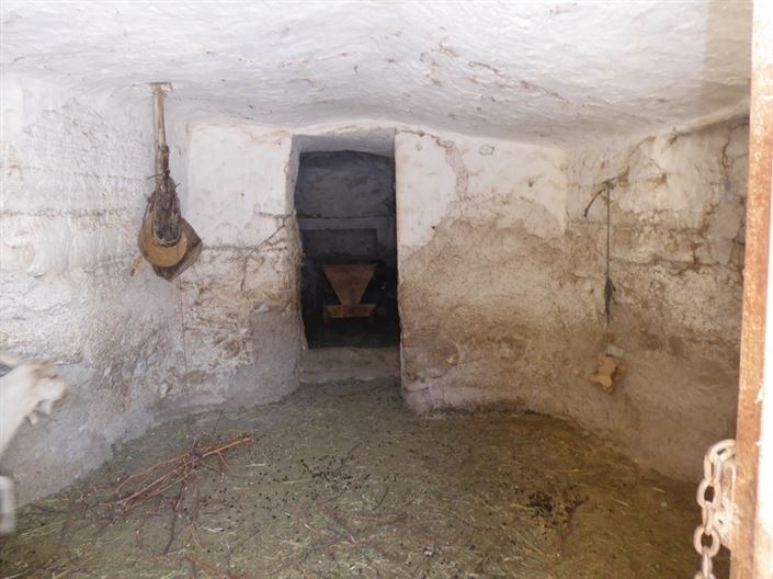 Image No.14-10 Bed House for sale