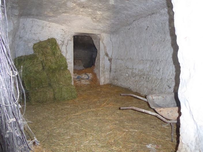 Image No.10-10 Bed House for sale