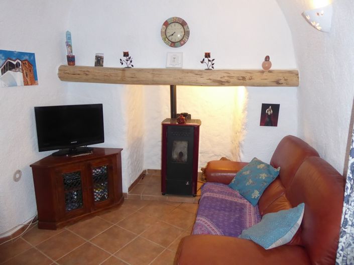 Image No.11-3 Bed House for sale