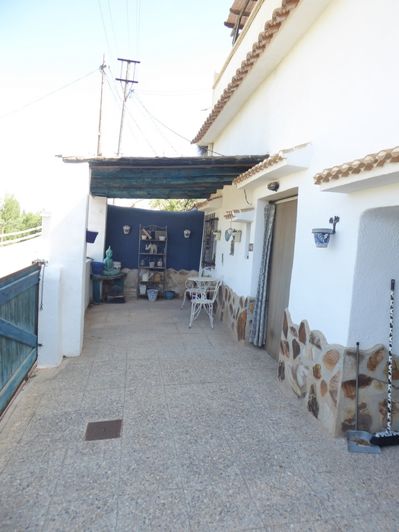 Image No.7-3 Bed House for sale