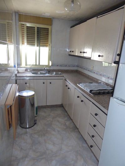 Image No.12-7 Bed Property for sale