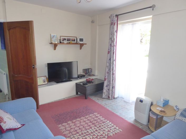 Image No.22-7 Bed Property for sale