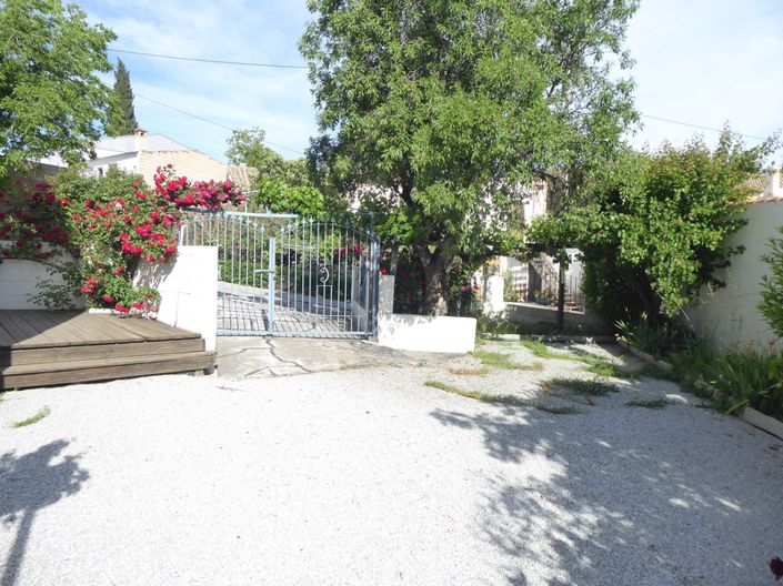 Image No.29-7 Bed Property for sale