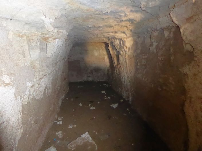 Image No.16-6 Bed House for sale